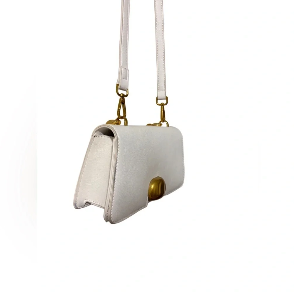 N/A chic lightweight